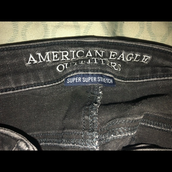 Black High Rise American Eagle Jean Shorts - Picture 3 of 4